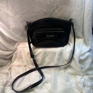 Jaclyn Smith Black Crossbody Shoulder Bag